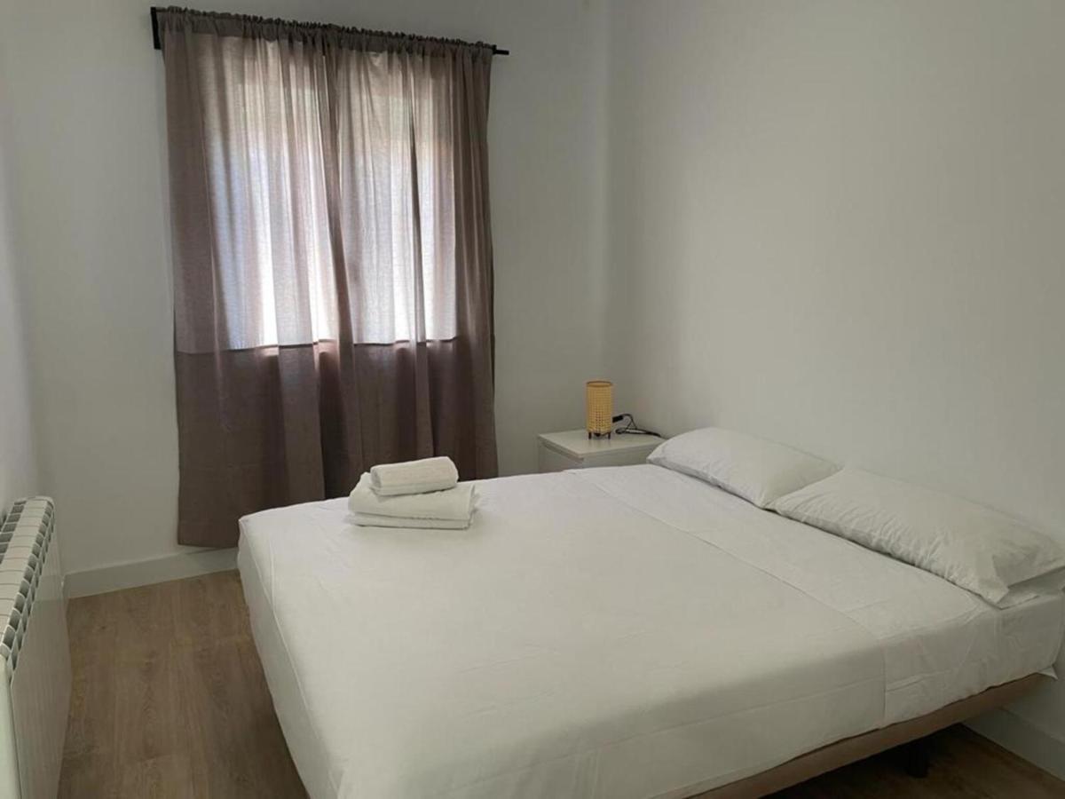 U5 A Estrenar Bien Situado Cerca De Metro Apartment Madrid Bagian luar foto