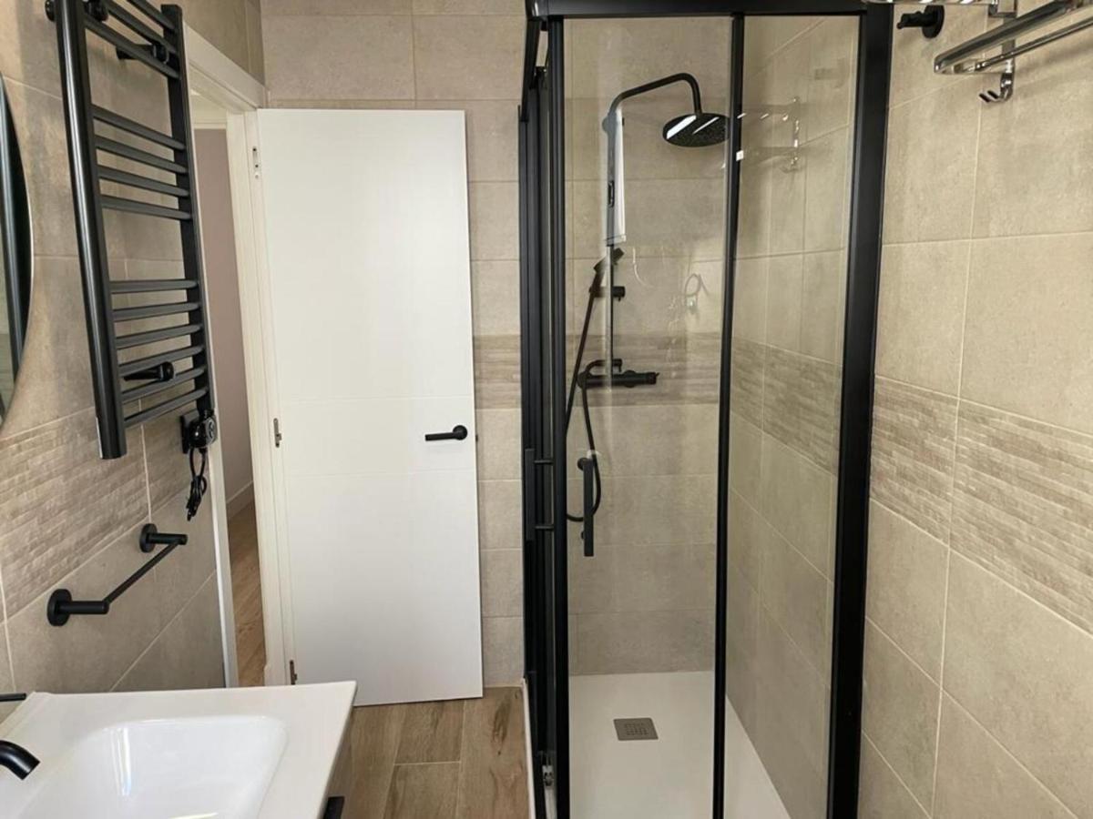 U5 A Estrenar Bien Situado Cerca De Metro Apartment Madrid Bagian luar foto