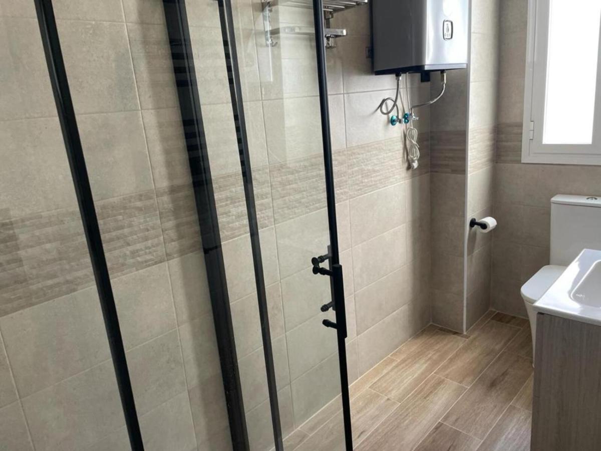 U5 A Estrenar Bien Situado Cerca De Metro Apartment Madrid Bagian luar foto