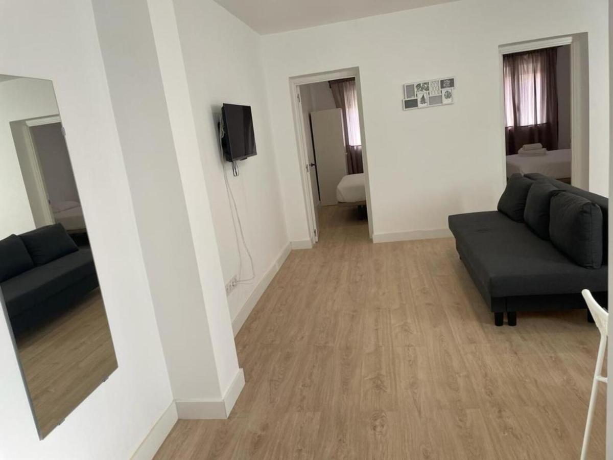 U5 A Estrenar Bien Situado Cerca De Metro Apartment Madrid Bagian luar foto